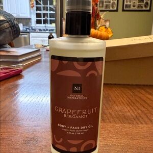 Grapefruit Bergamot Dry Oil - Cream & Brown
